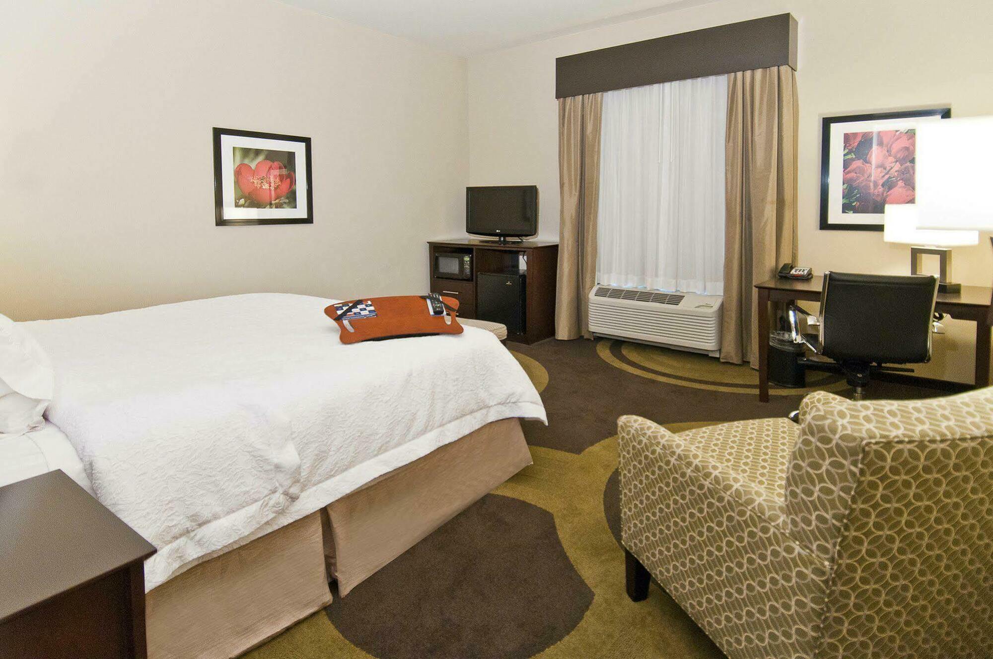 Hampton Inn Maumelle Exterior photo